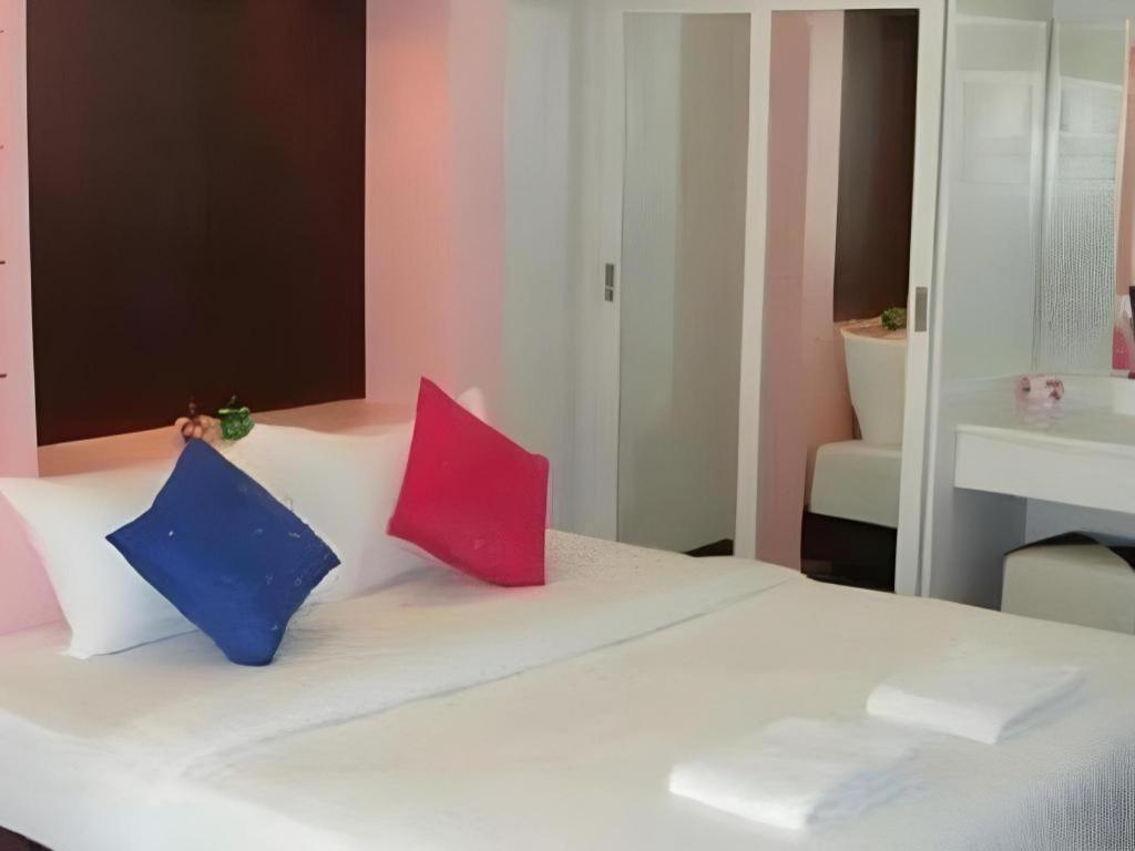 Huay Kaew Palace 1 Hotel Τσιάνγκ Μάι Εξωτερικό φωτογραφία
