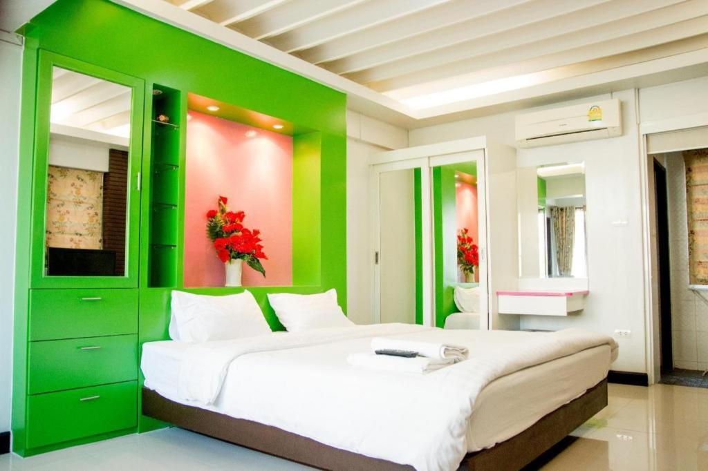 Huay Kaew Palace 1 Hotel Τσιάνγκ Μάι Εξωτερικό φωτογραφία